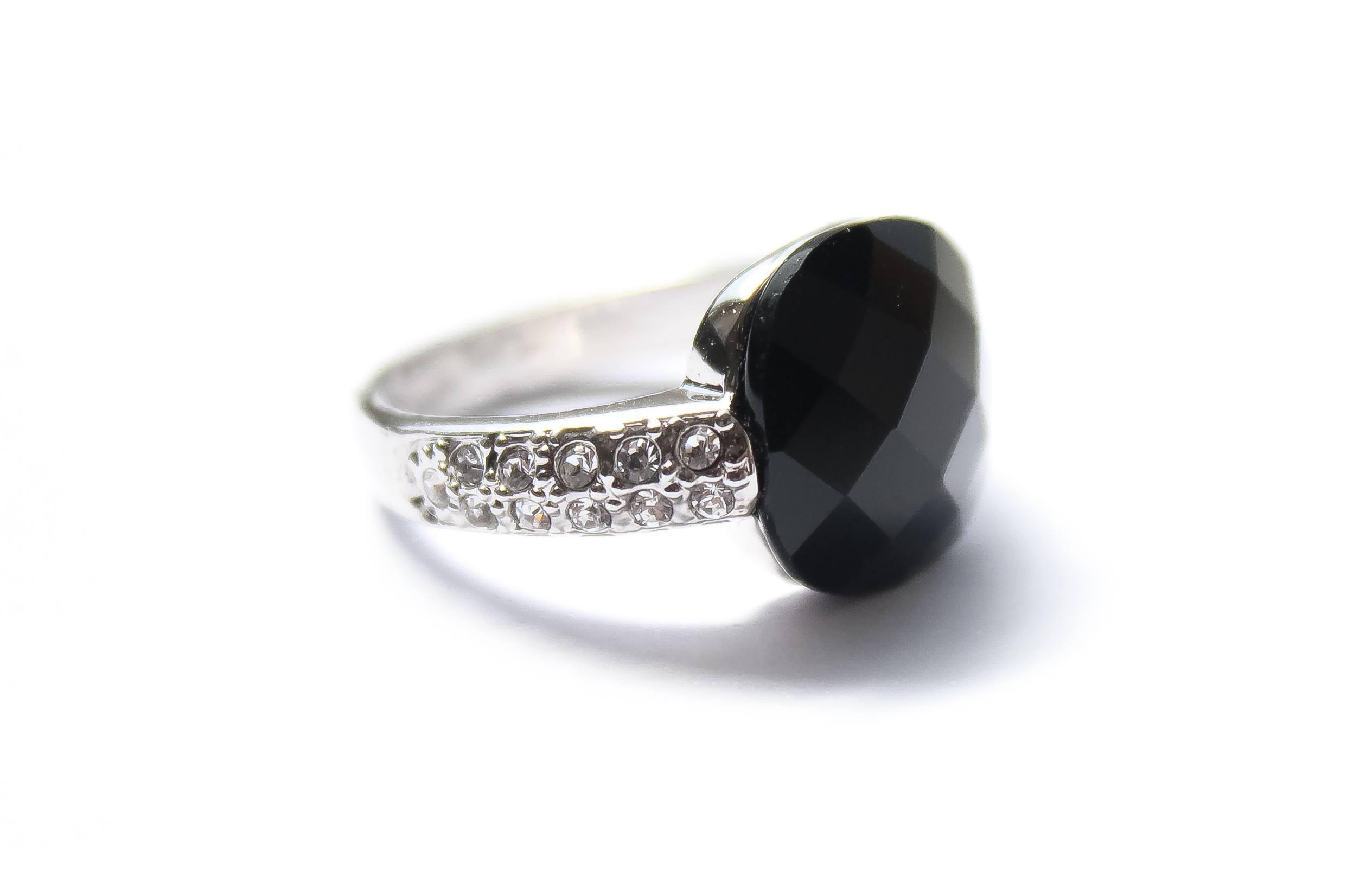 Black Aqeeq Ring (White Gold Plated) | SHIA SHOPPING